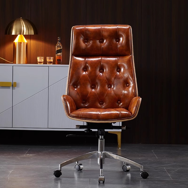 快適な第一層牛革オフィスチェアボスチェアライト高級大型クラス - Office Furniture First のレビューと価格